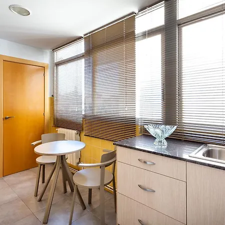 Oxis Aribau Centro 1 * Barcelona
