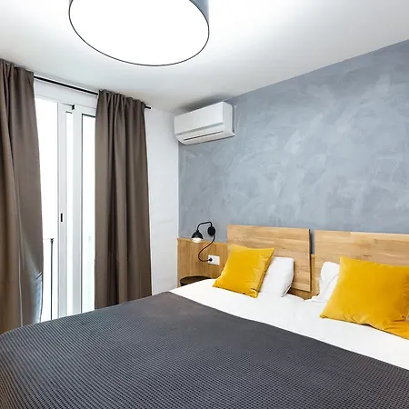 Oxis Aribau Centro 1 Barcelona